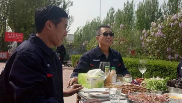 新冠疫情 經(jīng)濟(jì)衰退 化危為機(jī) 專(zhuān)精前行——2020奧吉娜集團(tuán)春夏Barbecue Salon隆重舉行